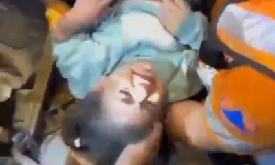1000483318